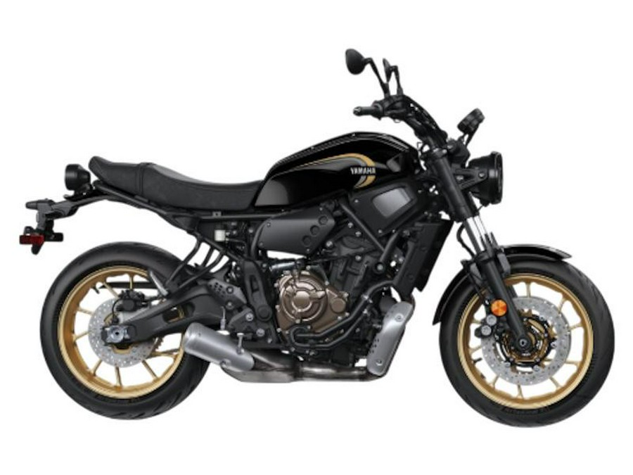 2026 Yamaha XSR700