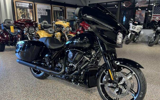 FLHX 2026 Street Glide