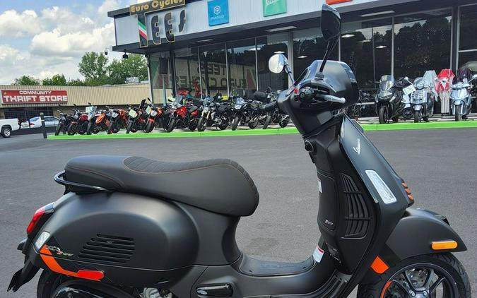 2025 Vespa GTS 310 SuperSport