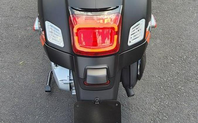 2025 Vespa GTS 310 SuperSport