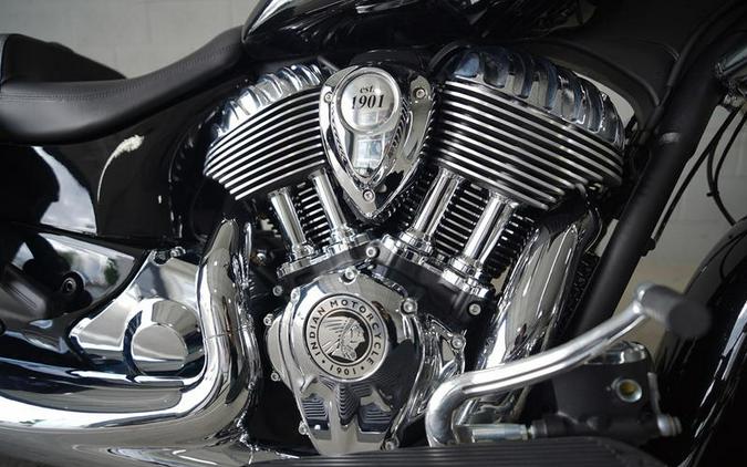 2023 Indian Motorcycle® Chieftain® Limited Black Metallic