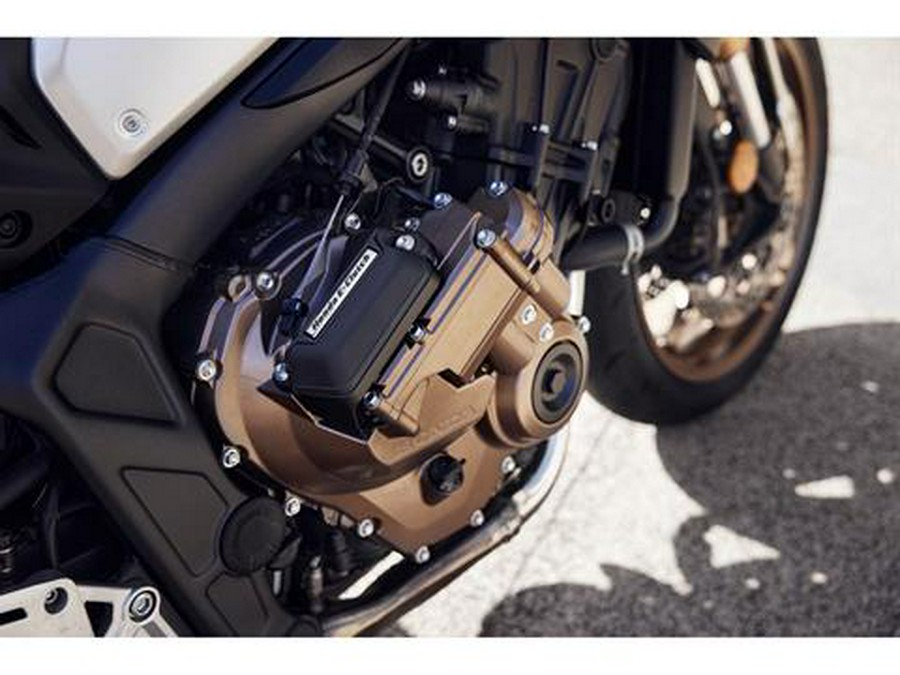 2025 Honda CB650R E-Clutch