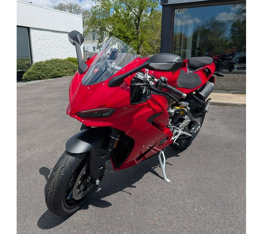 2026 Ducati Panigale V2