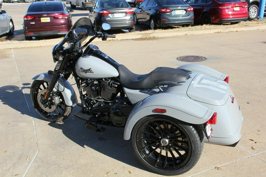 2024 Harley-Davidson Freewheeler