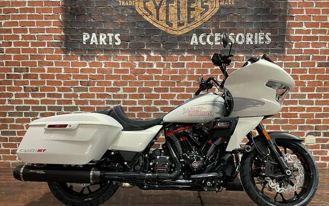 2024 Harley-Davidson CVO Road Glide ST First Look [Fast Facts]