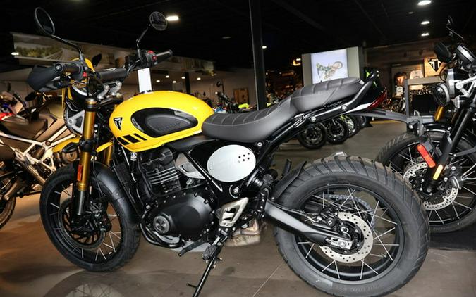 2026 Triumph Scrambler 400 XC Racing Yellow XC