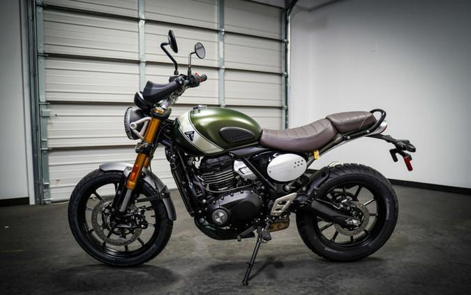 2026 Triumph Scrambler 400 X Matte Khaki Green/Matte Fusion White