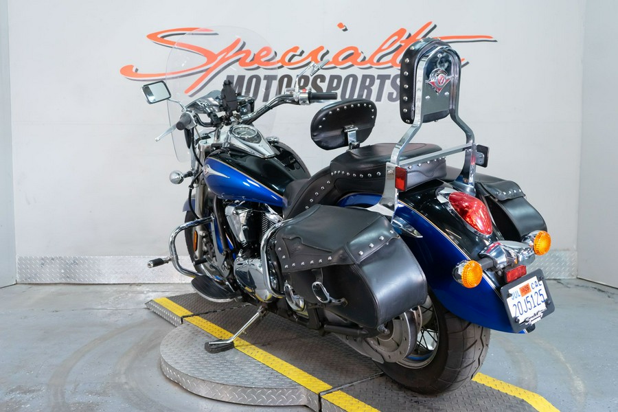 2009 Kawasaki Vulcan® 900 Classic LT