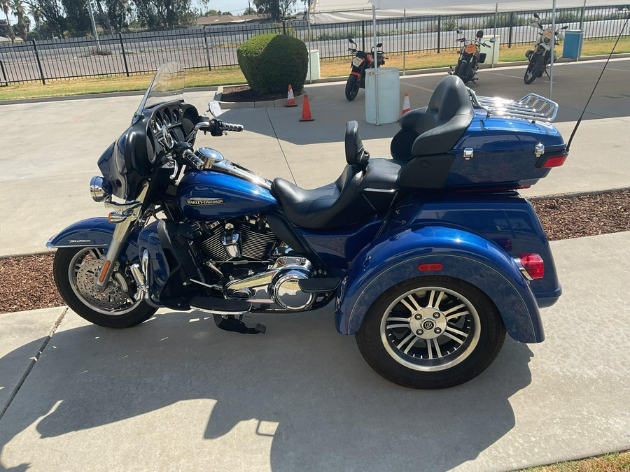FLHTCUTG 2017 Tri Glide® Ultra