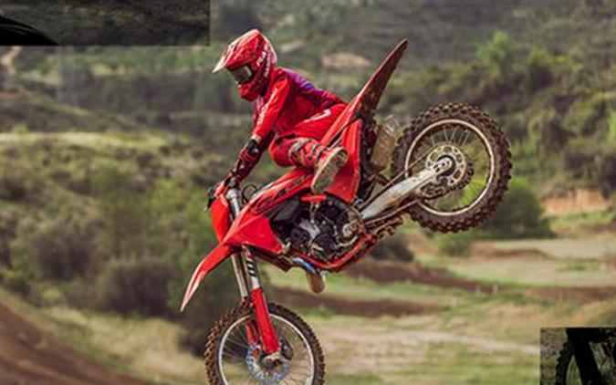 2025 GASGAS MC 300