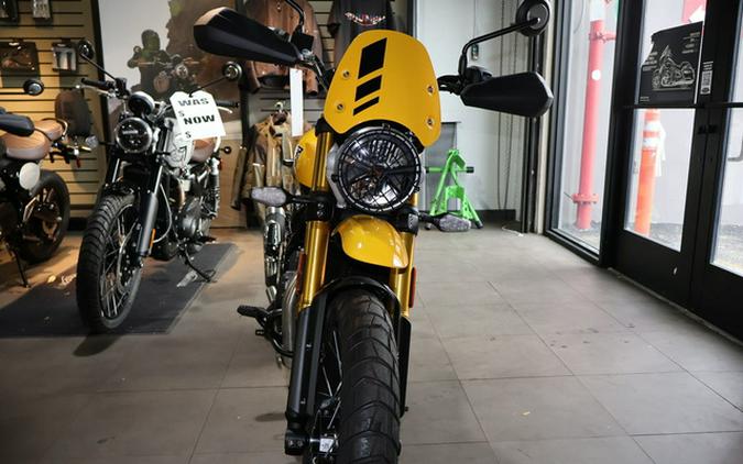 2026 Triumph Scrambler 400 XC Racing Yellow XC