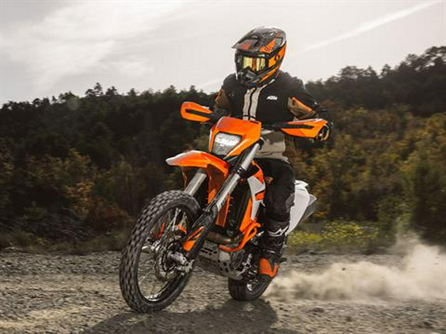 2026 KTM 690 Enduro R