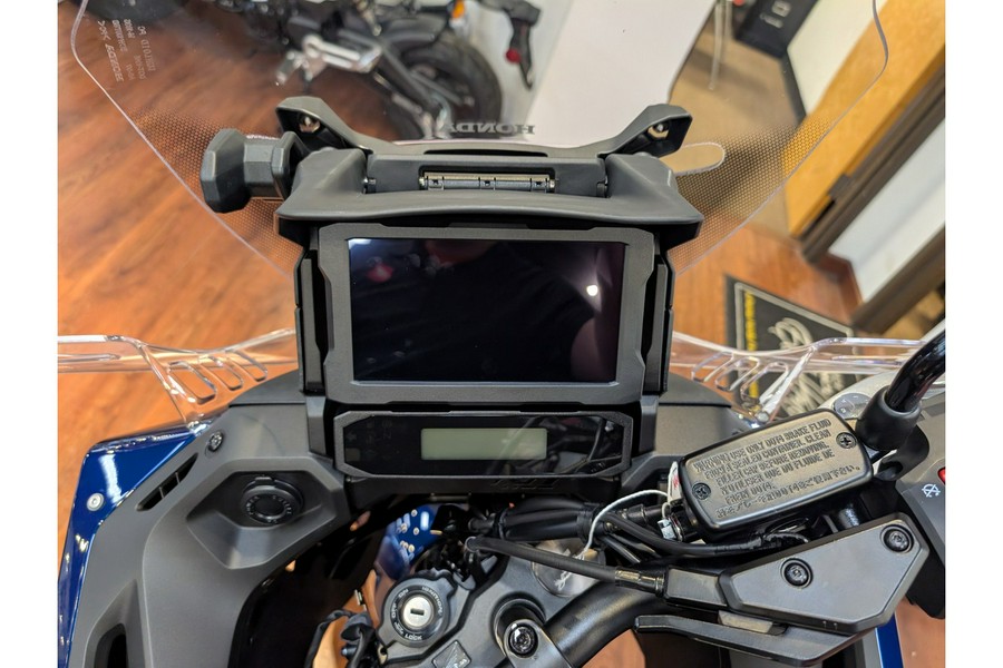 2025 NT1100 DCT - Honda