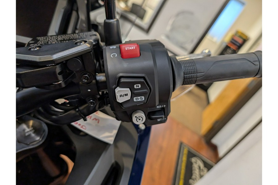 2025 NT1100 DCT - Honda