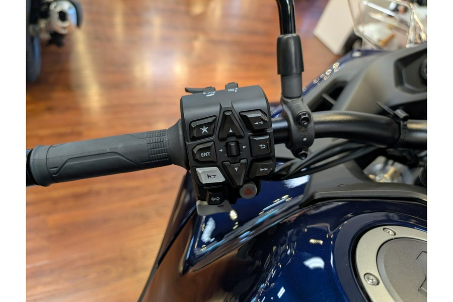 2025 NT1100 DCT - Honda