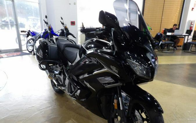 2017 Yamaha FJR 1300ES