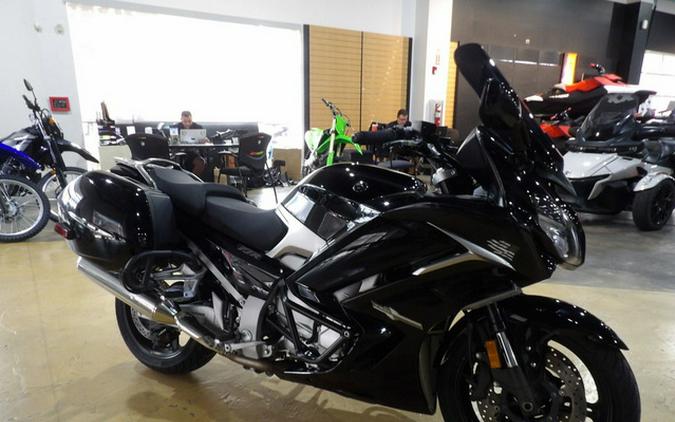 2017 Yamaha FJR 1300ES