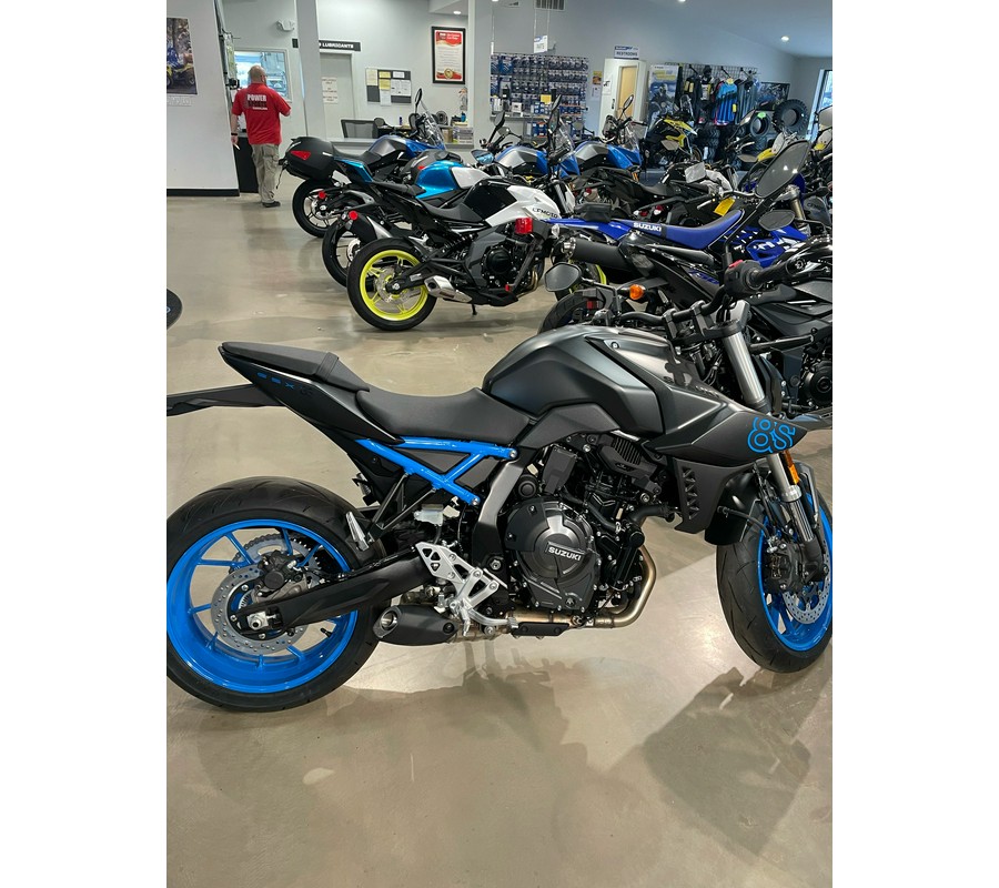 2024 Suzuki GSX-8S