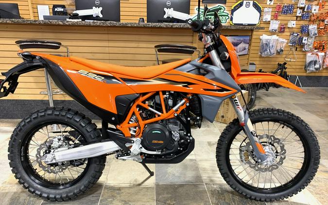 2024 KTM 690 Enduro R