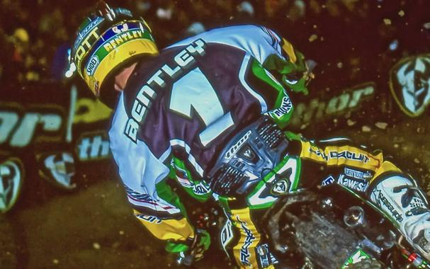 FLASHBACK FRIDAY: SHAE BENTLEY’S AMA 125 SX TITLE