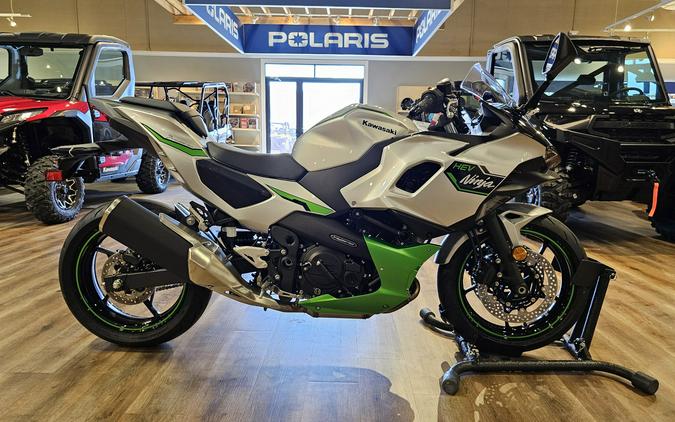 2024 Kawasaki Ninja 7 Hybrid ABS