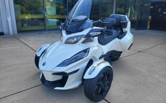 2019 Can-Am™ Spyder RT Limited