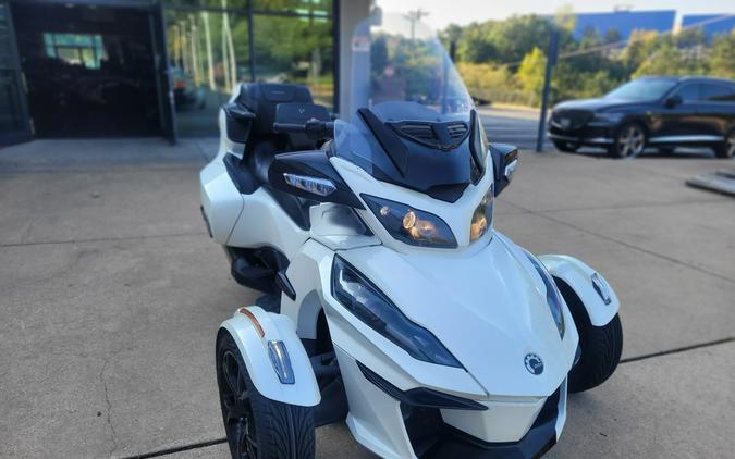 2019 Can-Am™ Spyder RT Limited