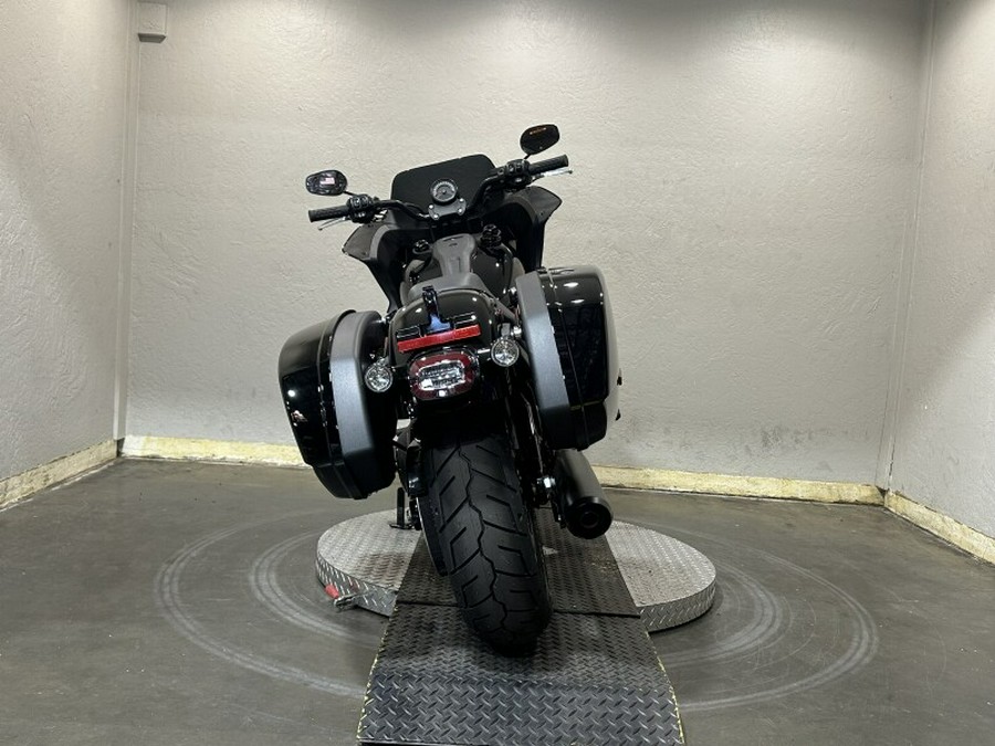 2025 Harley-Davidson® Low Rider® ST Vivid Black