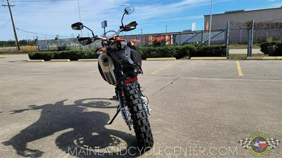 2024 KTM 690 Enduro R