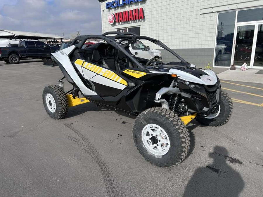 2024 Can-Am® Maverick R 999T DCT