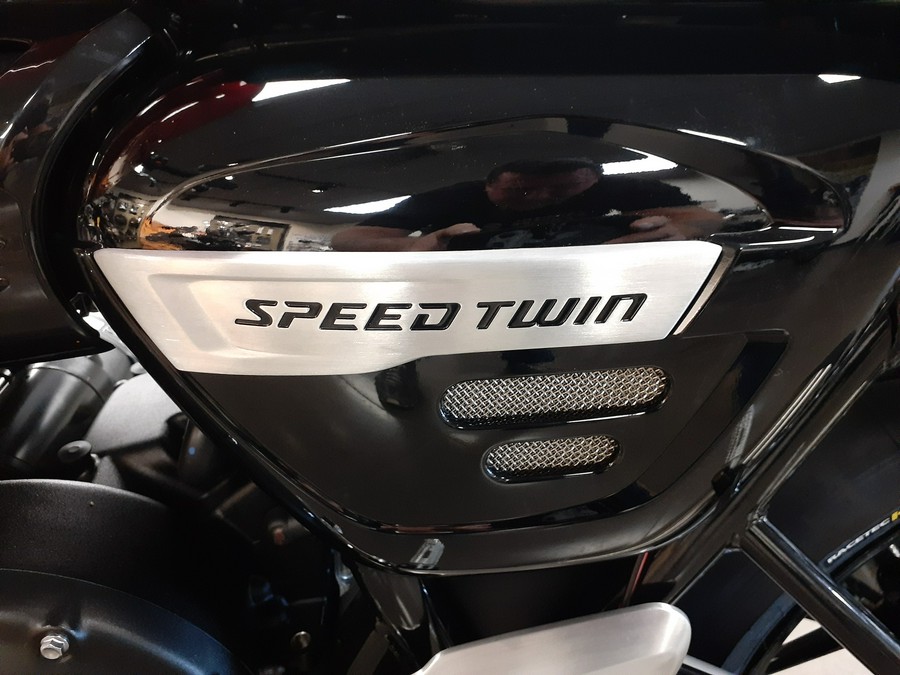 2023 Triumph Speed Twin 1200