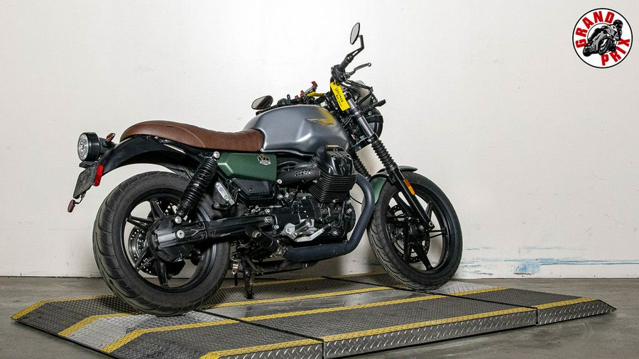 2022 Moto Guzzi V7 Stone E5