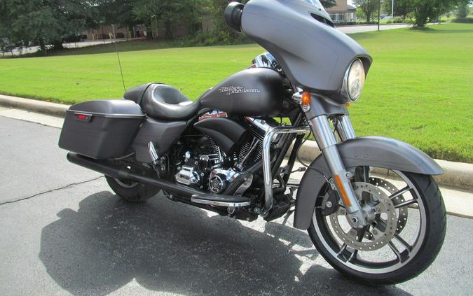 2016 Harley-Davidson® FLHXS - Street Glide® Special