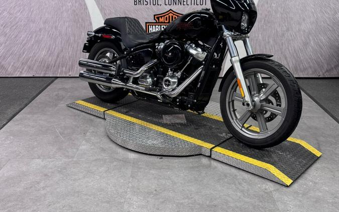 2023 FXST Softail® Standard