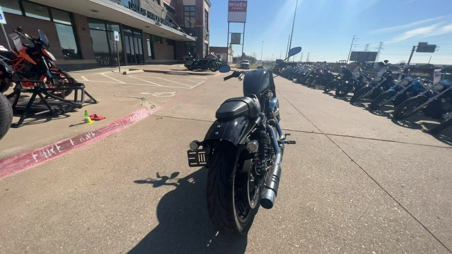 2016 Harley-Davidson Roadster