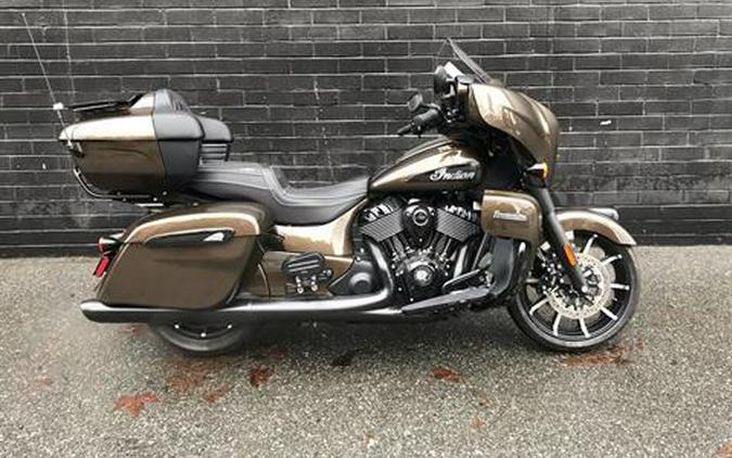 2023 Indian Motorcycle Roadmaster® Dark Horse®