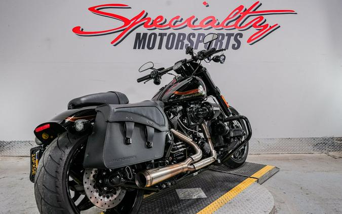 2016 Harley-Davidson CVO™ Pro Street Breakout®