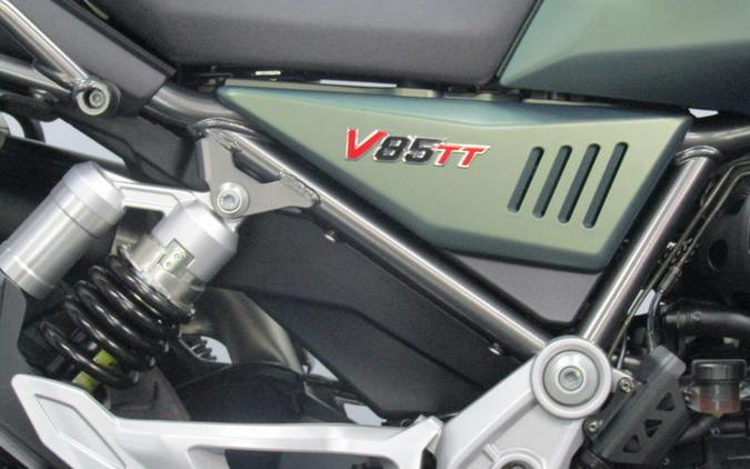 2022 Moto Guzzi V85 TT E5