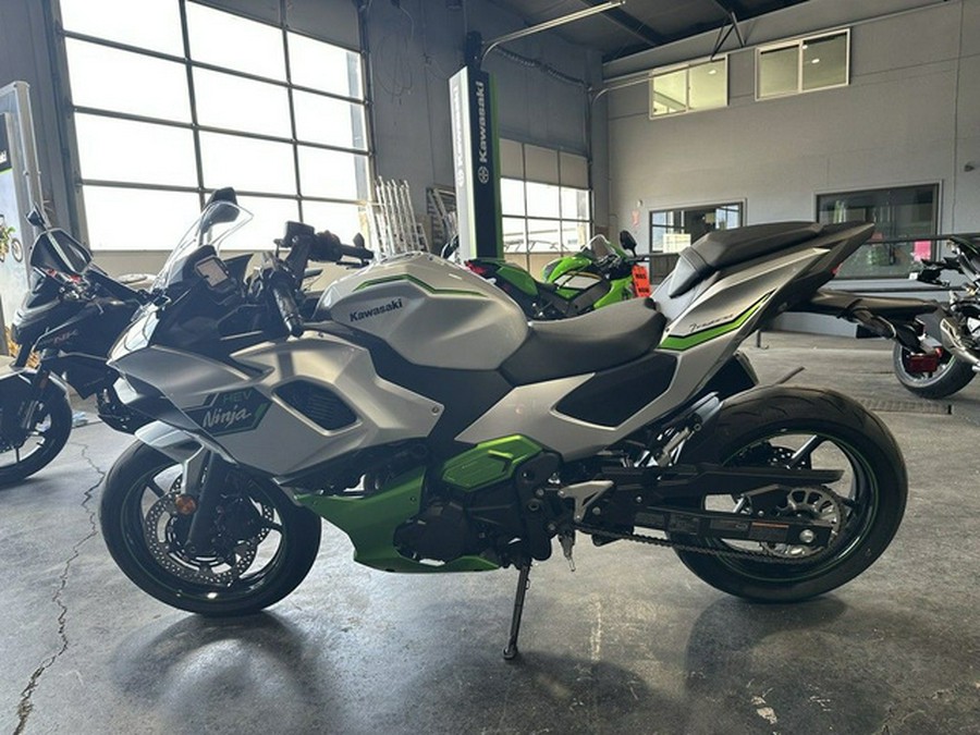 2024 Kawasaki Ninja 7 Hybrid ABS