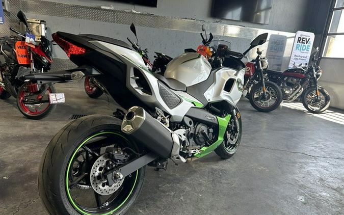 2024 Kawasaki Ninja 7 Hybrid ABS