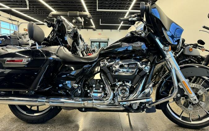 2021 Harley-Davidson® FLHX - Street Glide®