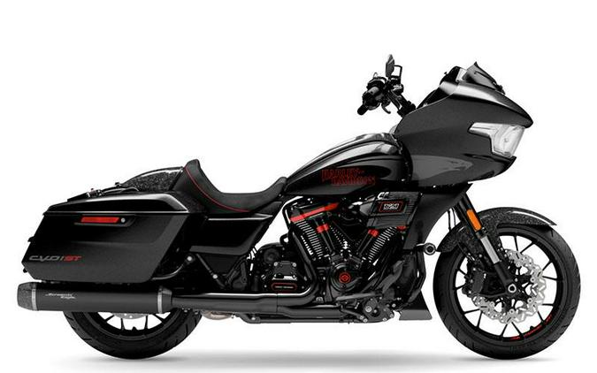 2024 Harley-Davidson CVO Road Glide ST Review [13 Fast Facts]