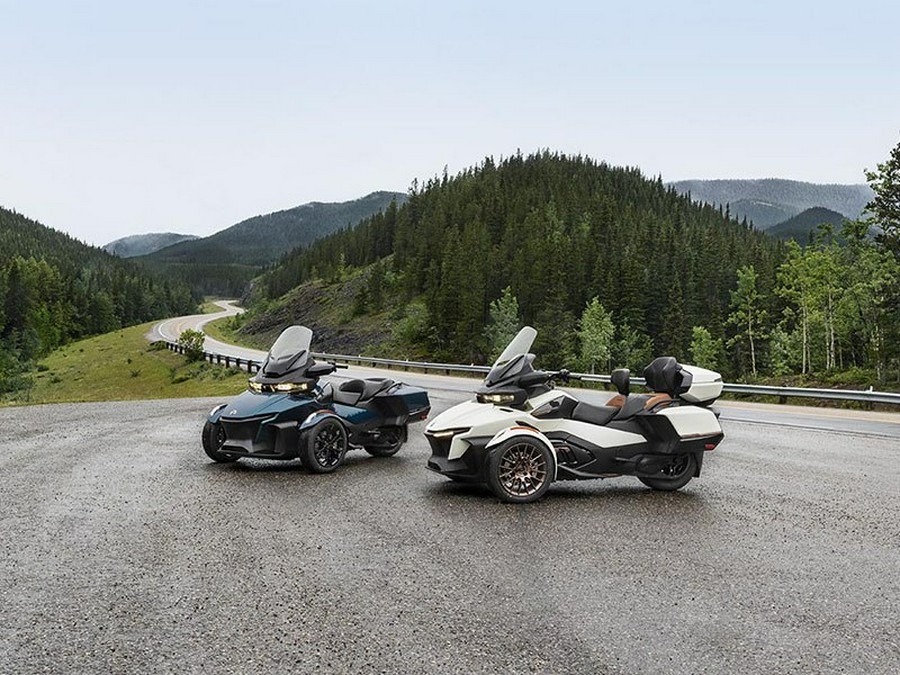 2024 Can-Am Spyder RT Sea-to-Sky