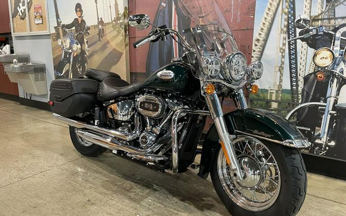 2024 Harley-Davidson Softail FLHCS - Heritage Classic