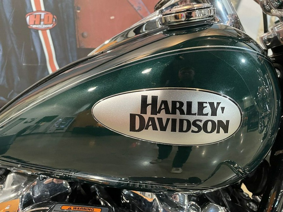 2024 Harley-Davidson Softail FLHCS - Heritage Classic