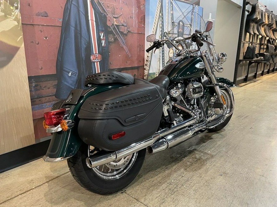 2024 Harley-Davidson Softail FLHCS - Heritage Classic