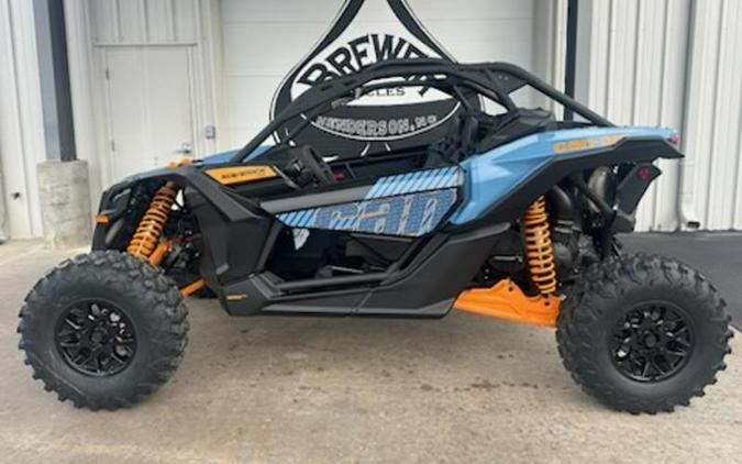 2026 Can-Am® Maverick X3 RS Turbo Scandi Blue & Orange Crush