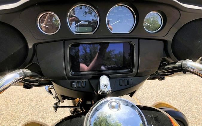 2023 Harley-Davidson FLHTCUTG - Tri Glide Ultra