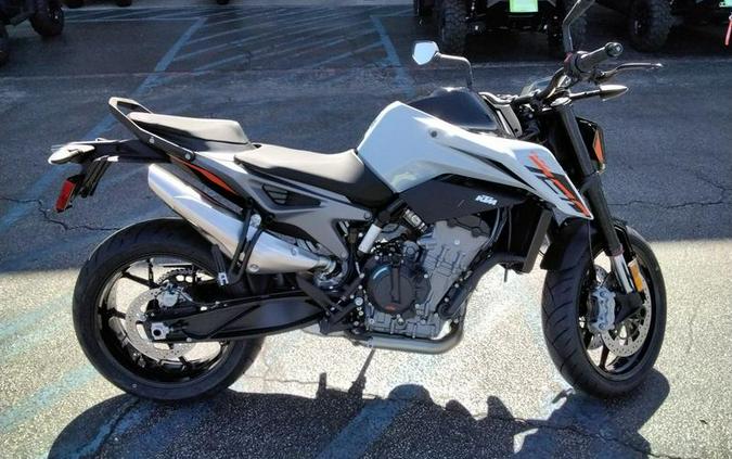 2023 KTM 790 Duke First Look [7 Fast Facts]