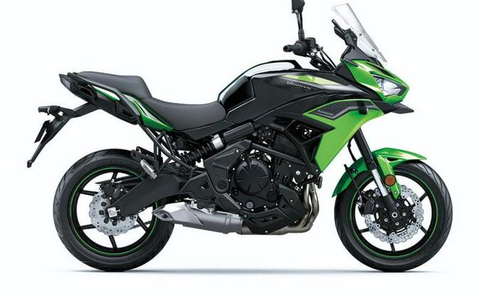 2022 Kawasaki Versys® 650 ABS Candy Lime Green/Metallic Flat Spark Black